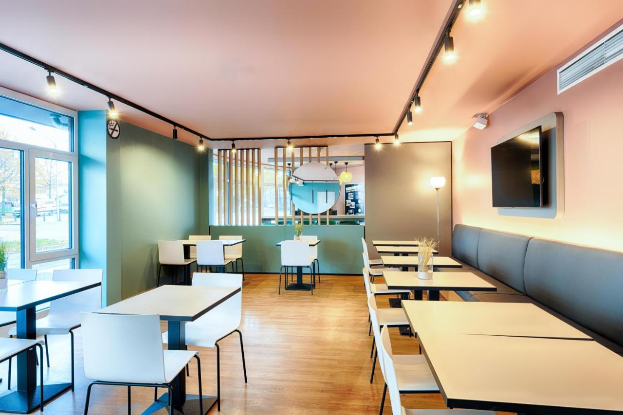 B&B Hotel Bremen-City ภายนอก รูปภาพ
